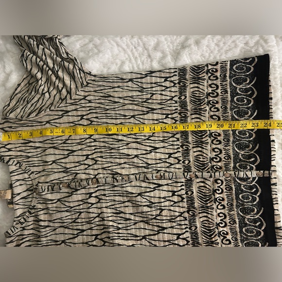 Pleat Pleat by Rafael Tan and Black Button Front Blouse/Cardigan - Picture 10 of 10